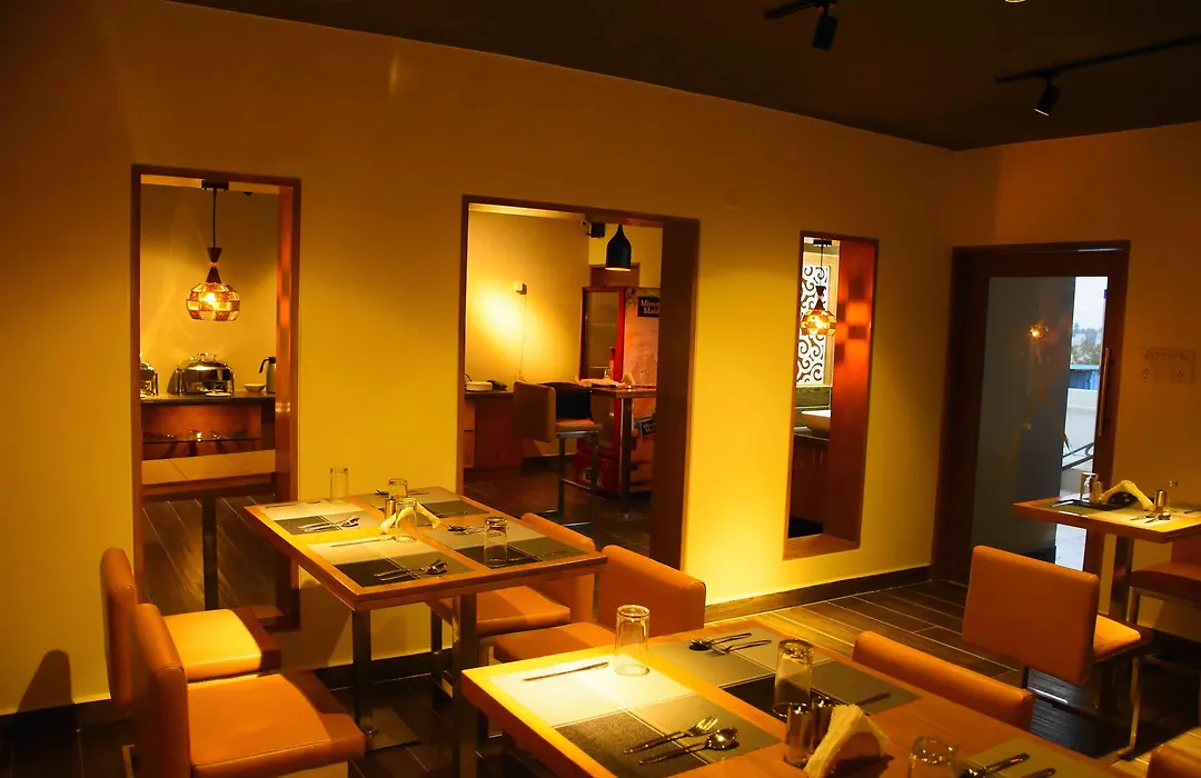 Hotel Kek Grand Park-1